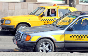 Hrodna Taxi-Drivers Stand Against Installation Of Tax Authorities’ Monitors