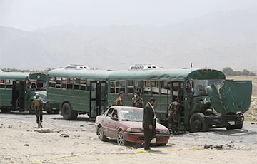 У Кабуле пры выбуху загінулі 40 выпускнікоў паліцэйскай акадэміі