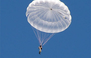 Intelligence: Parachutes Of Russian Pilots Downed Over Ukraine Do Not Open