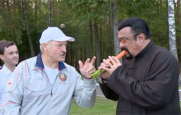На НТВ жорстка высмеялі сустрэчу Лукашэнкі з Сігалам