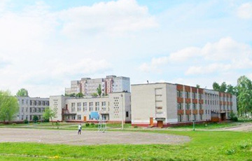 Гомельских учителей заставляют вступать в «Белую Русь»