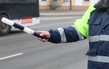 У Пінскім раёне МАЗ збіў супрацоўніка ДАІ