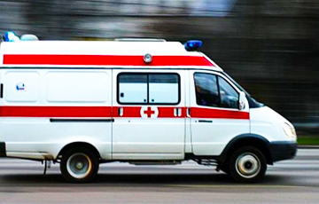В Гомельском районе пациент на ходу выпрыгнул из кареты скорой помощи
