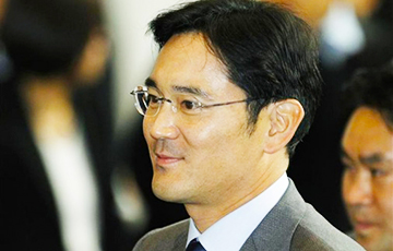 Главу Samsung хотят арестовать по делу, связанному с импичментом президенту Южной Кореи