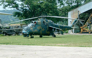В Конго сбит вертолет Ми-24 с белорусским экипажем