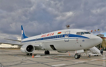 Самолет «Белавиа» вытаскивали тягачом из аэропорта Одессы
