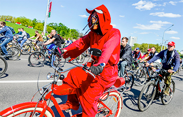 В Минске прошел велокарнавал «Viva Ровар»