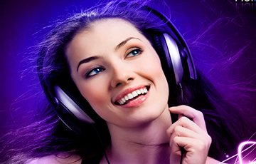 На какой громкости можно слушать музыку в наушниках?