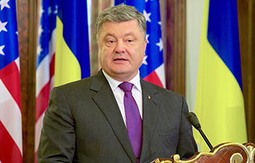 Порошенко: Сенат США одобрил $500 миллионов и летальное оружие для Украины
