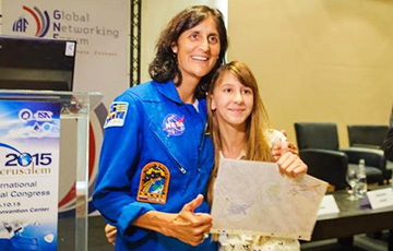 13-летняя израильтянка изобрела систему по производству кислорода в космосе