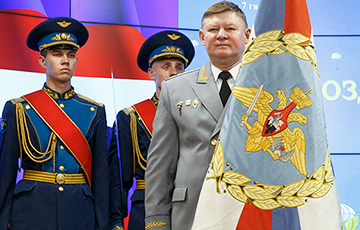 Russian Airborne Troops Commander Serdyukov Arrived In Minsk