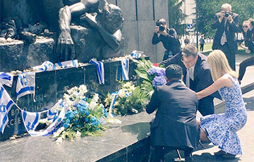 Иванка Трамп почтила память героев Варшавского гетто