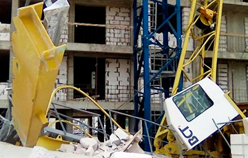 Стала известна причина падения башенного крана в Минске