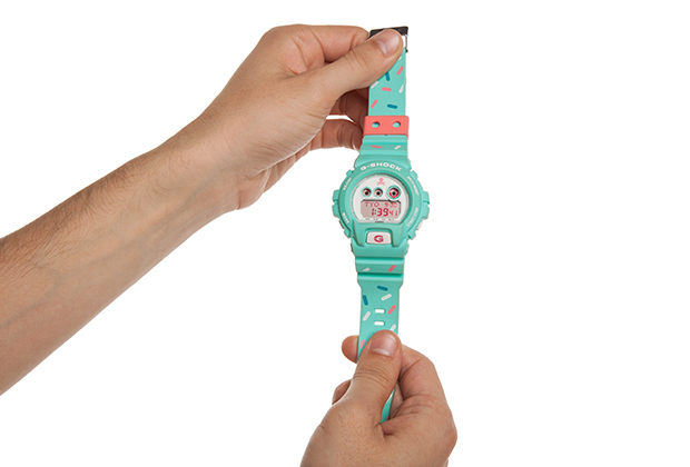 съедобные часы. браслет съедобный в детстве. сладкий браслет драже. съедобный браслет. конфеты из 90-х.