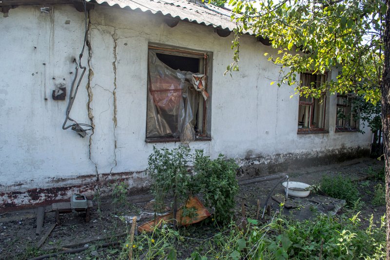 актуальные фото петровского района донецка создает