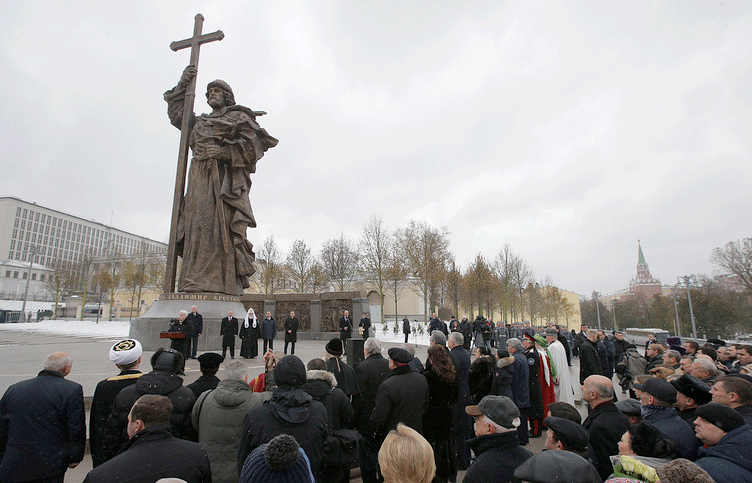 В какой город должно было эвакуироваться высшее руководство ссср из москвы