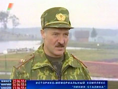 Лукашенко следит за реакцией БНФ и коммунистов